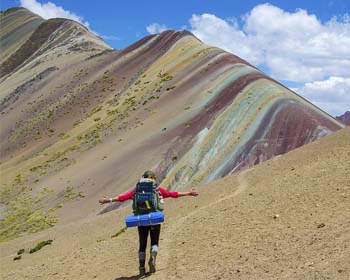 Cusco : « Selon Forbes, c’est maintenant qu’il faut aller à la montagne aux 7 couleurs ».
